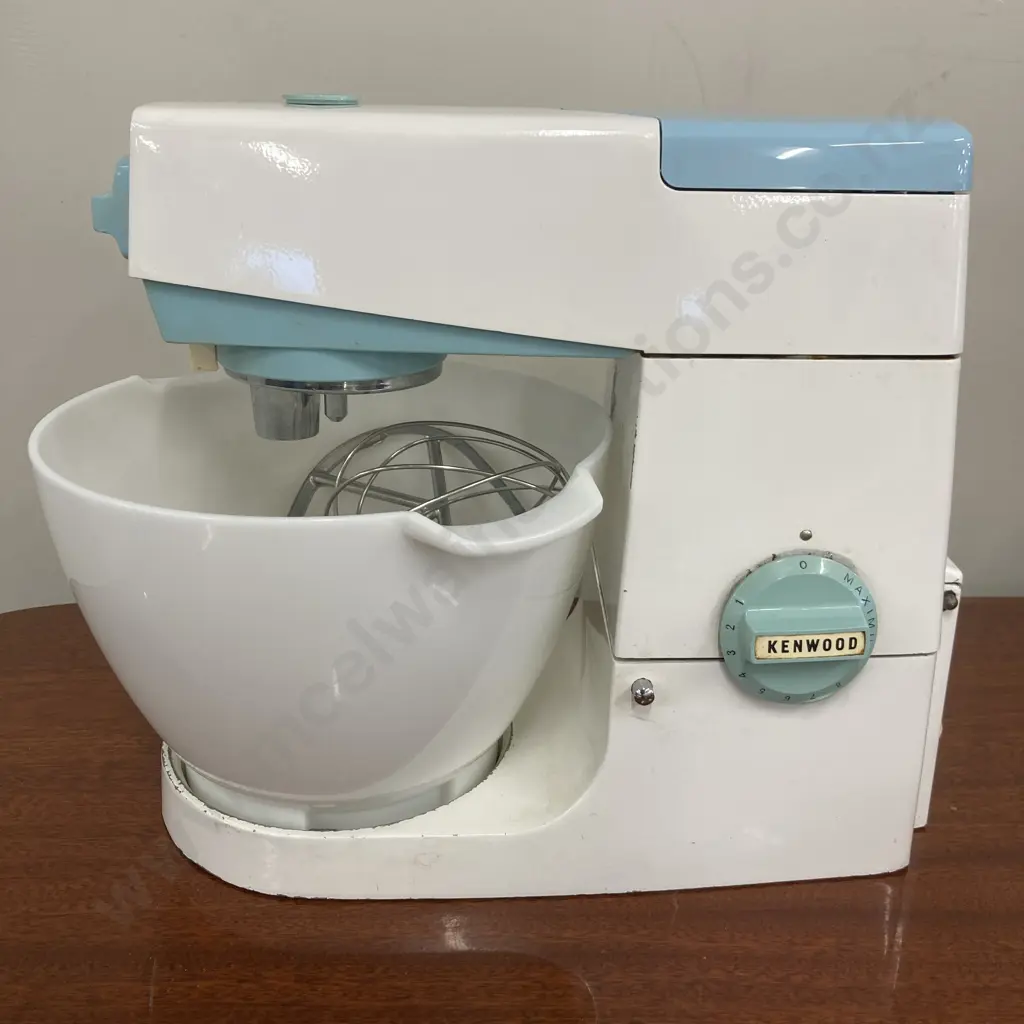 Vintage Kenwood Chef Mixer, Bowl, Liquidiser / Blender, Juicer, Mincer Which Is Incomplete, Model A701A Image 1++
