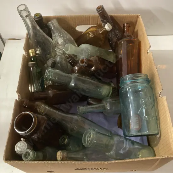 Box lot Assorted Vintage Glassware & Bottles