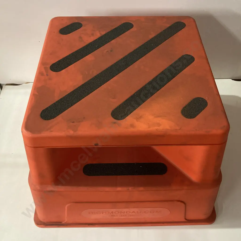 Richmond Safety Step #SSR002, H36.5 W50.5 D50.5cm Image 1++