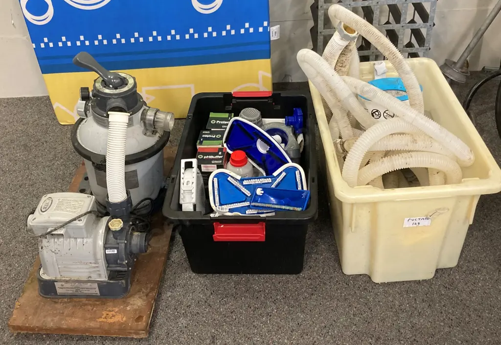 Intex Sand filter Pump Model SF90220T (Been Sitting For 12mths) 2 Bins of Assorted Hoses, Vacuum Heads, Chemicals Etc Image 1++