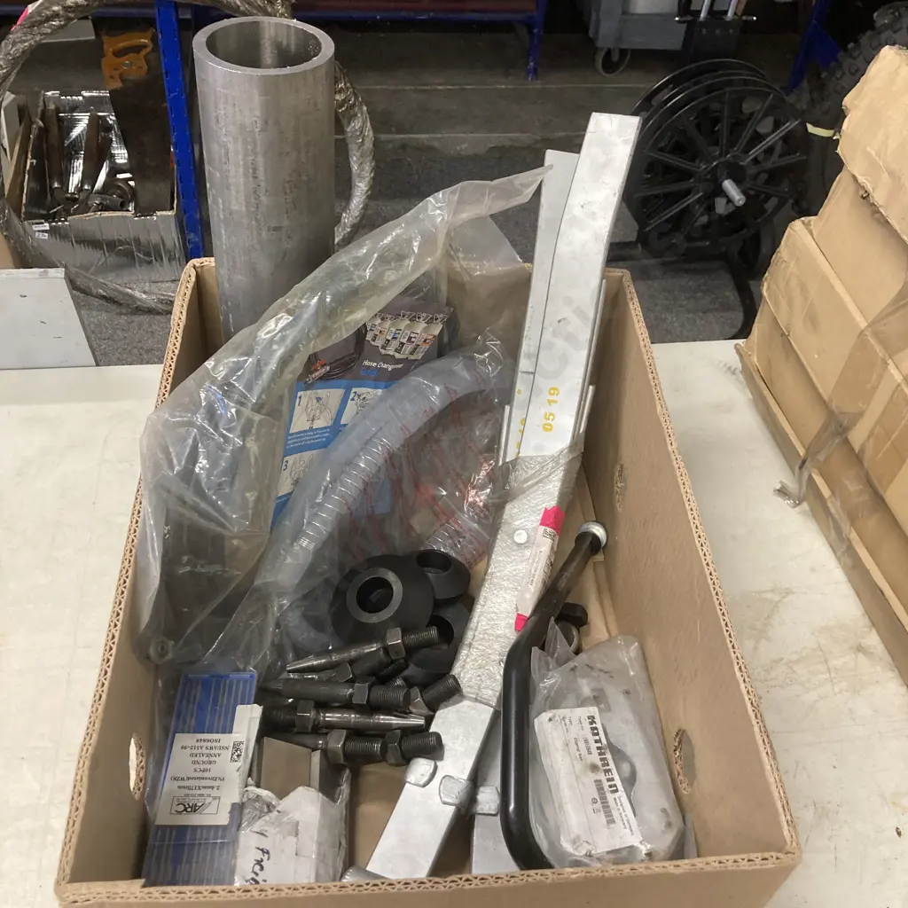 Box Lot Steel Pipe, Hoses, Leaf Springs, Clamp Sets Etc Image 1++