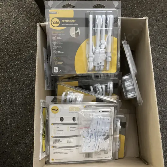 Lot of 10 Yale Securistay Four Packs