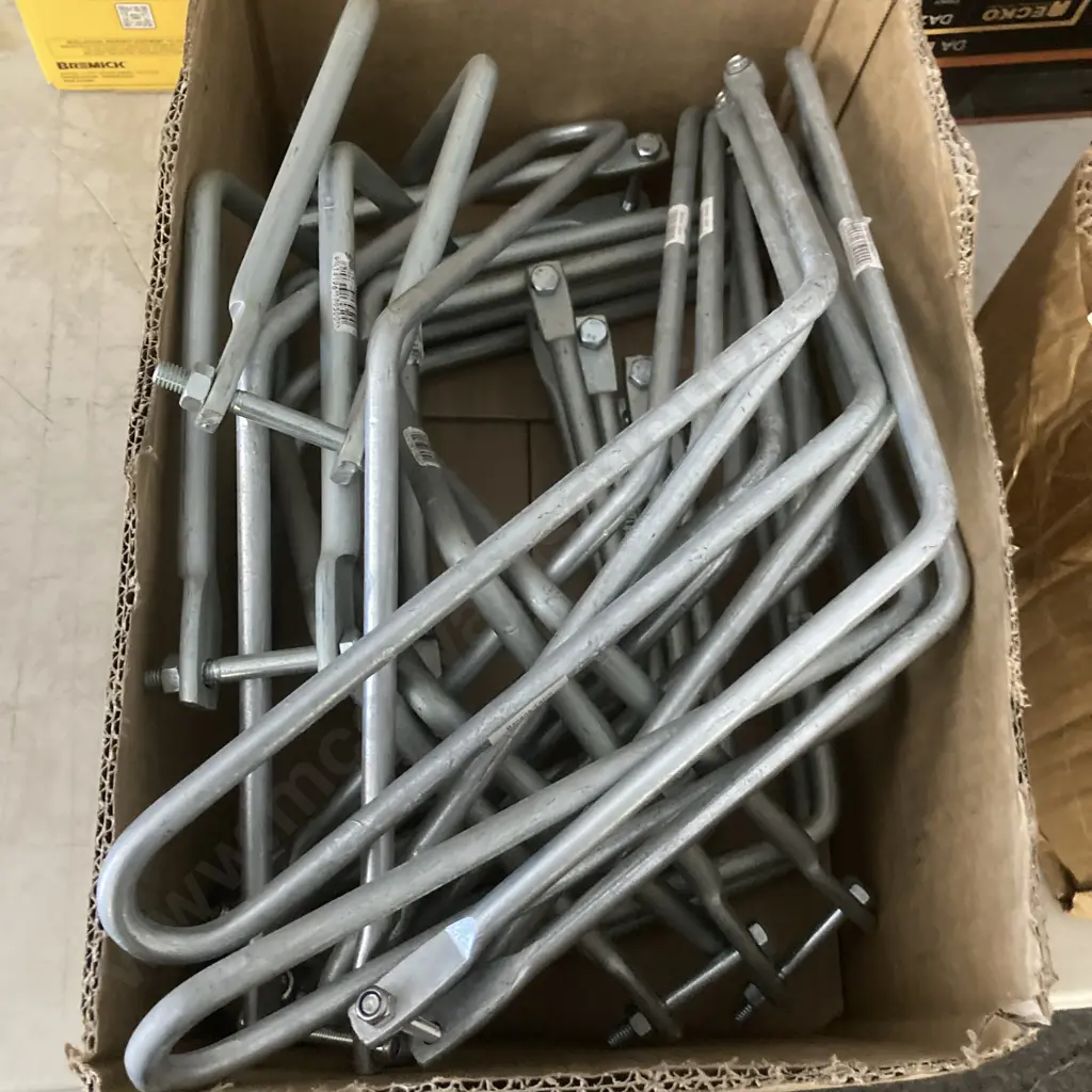 Box Lot Assorted Banana Gate Latches Image 1++
