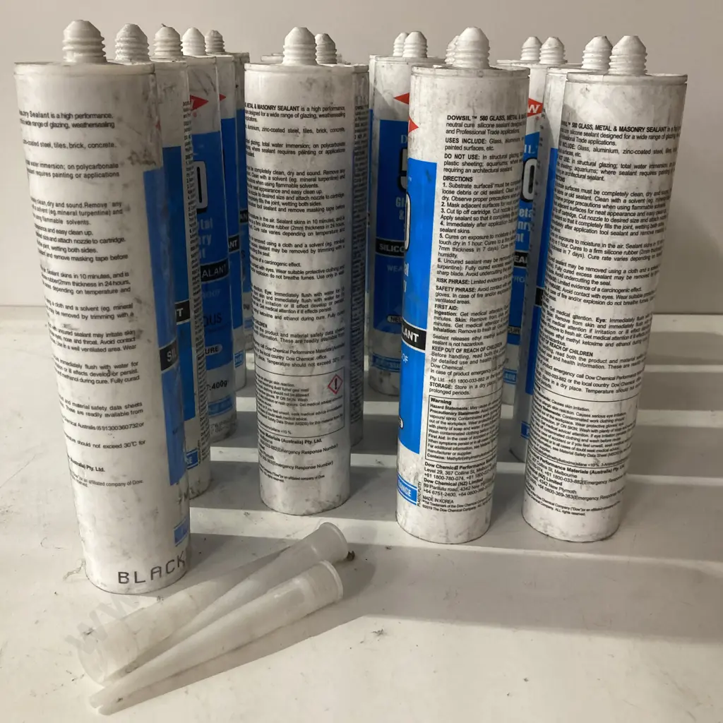 Dowsel 580 Silicone Sealant, Assorted, 400 & 300g Cartridges x 17 Image 1++