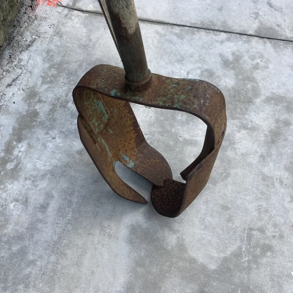 Vintage Manual Post Hole Digger With Steel Handle, L144cm, & a Dagger Spade Image 1++