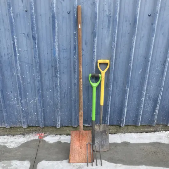 Lot of Long Handled Shovel, Garden Spade & Fork