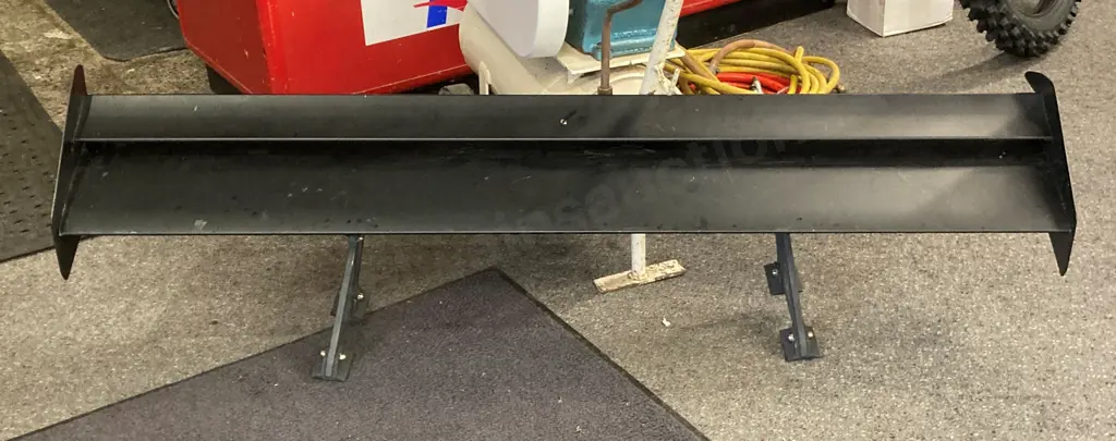 Car Spoiler, L135.5cm, (As Found) and a Steering Wheel Cover Image 1++