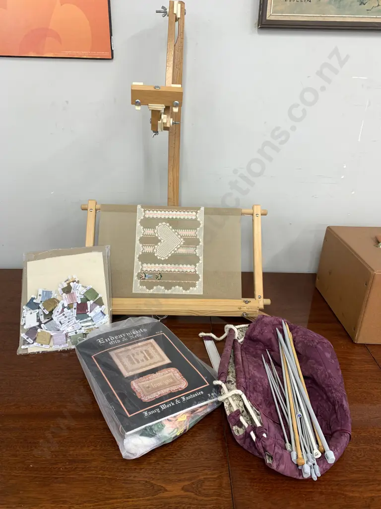 Cross Stitch Sundries Including Needlework Easel, Knitting Needles Etc Image 1++