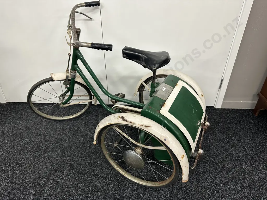 Vintage Kids Trike With A Lidded Boot Image 1++