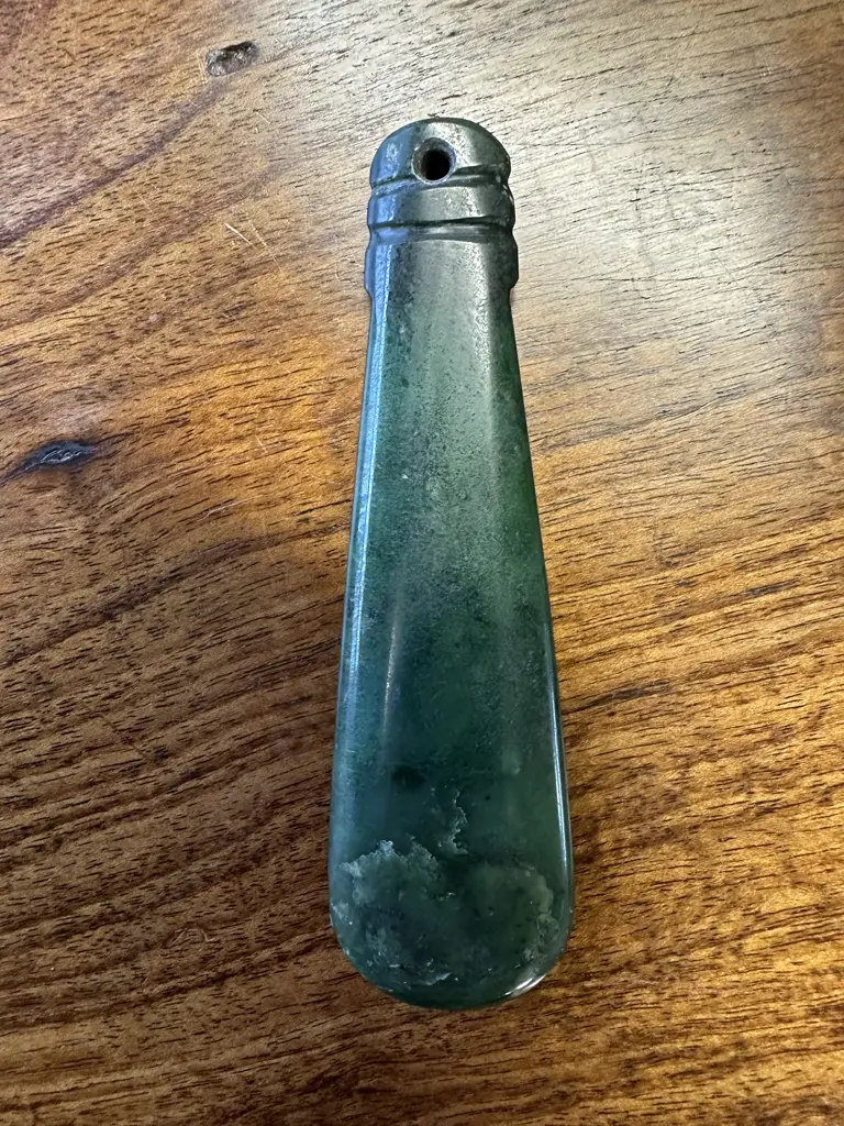 Greenstone Pendant, L30cm Image 1++