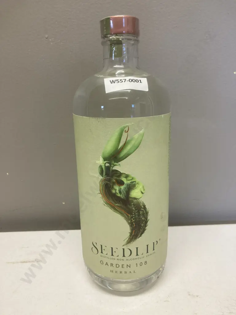 Seedlip garden 108 700ml Non Alcoholic Spirit Image 1++
