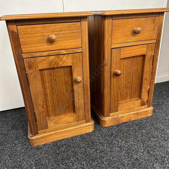 Pair of Baltic Pine Bedsides, Knob Handles, Single Door & Drawer, T&G Sides & Back, H69 W40 D38cm
