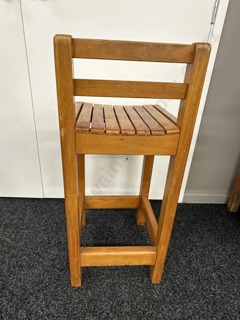 Rimu Low Back Barstool, Slatted Seat Image 1++