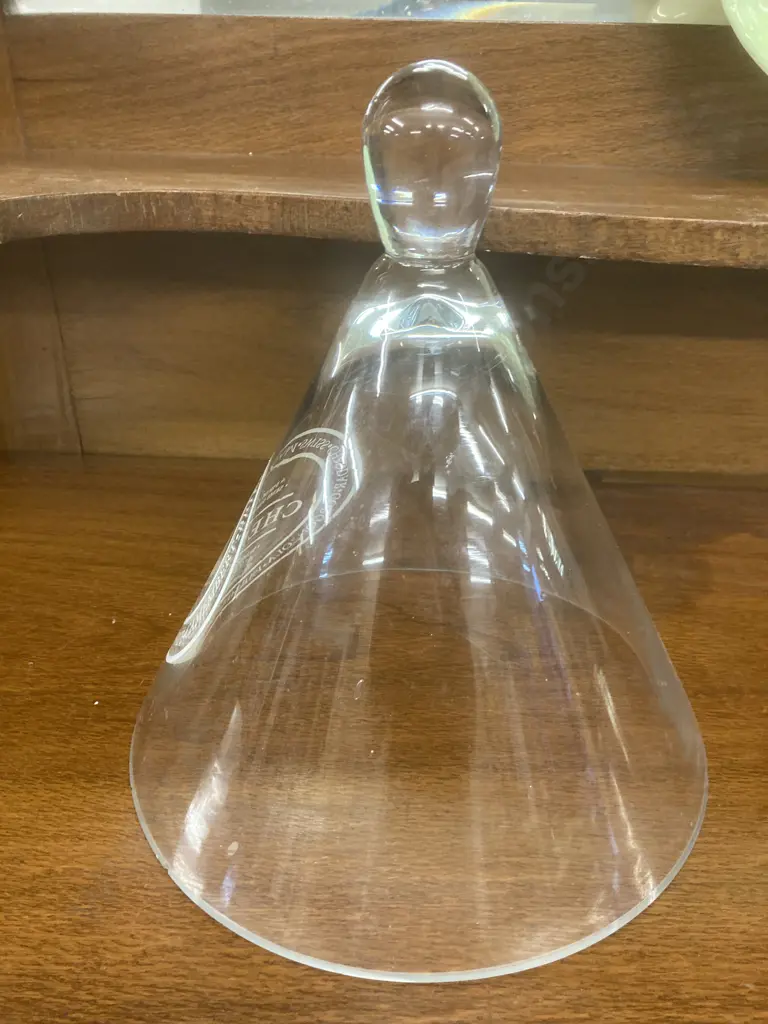 Glass Cheese Cloche, 27 x 28cm, (Small Chips On Rim) Image 1++