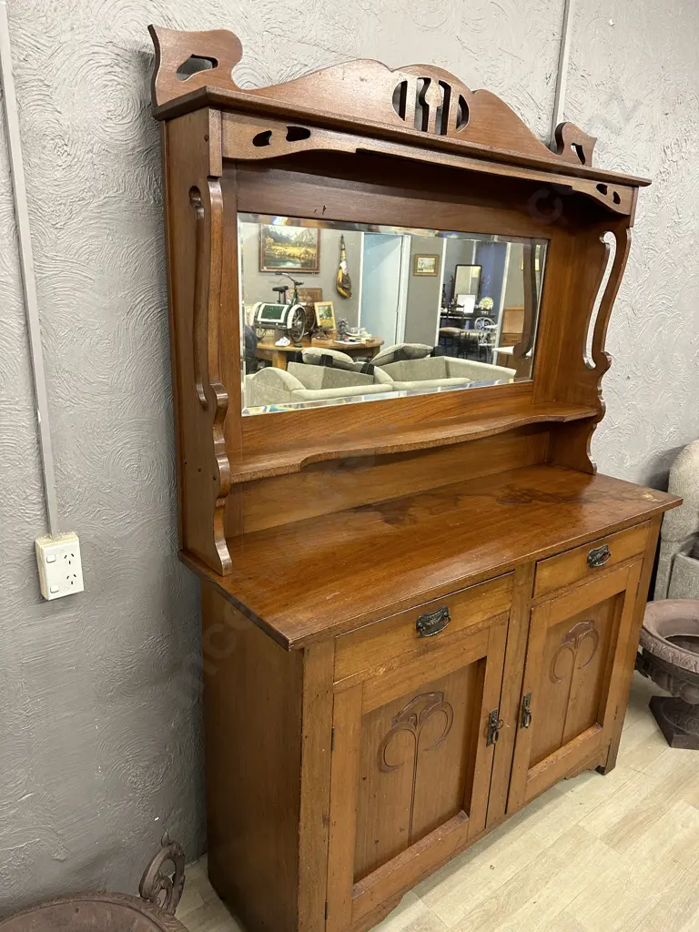 1920s Arts & Crafts Australian Maple Sideboard, Bevelled Mirror Upper Section, Original Handles & Key, H200 W138 D47cm Image 1++