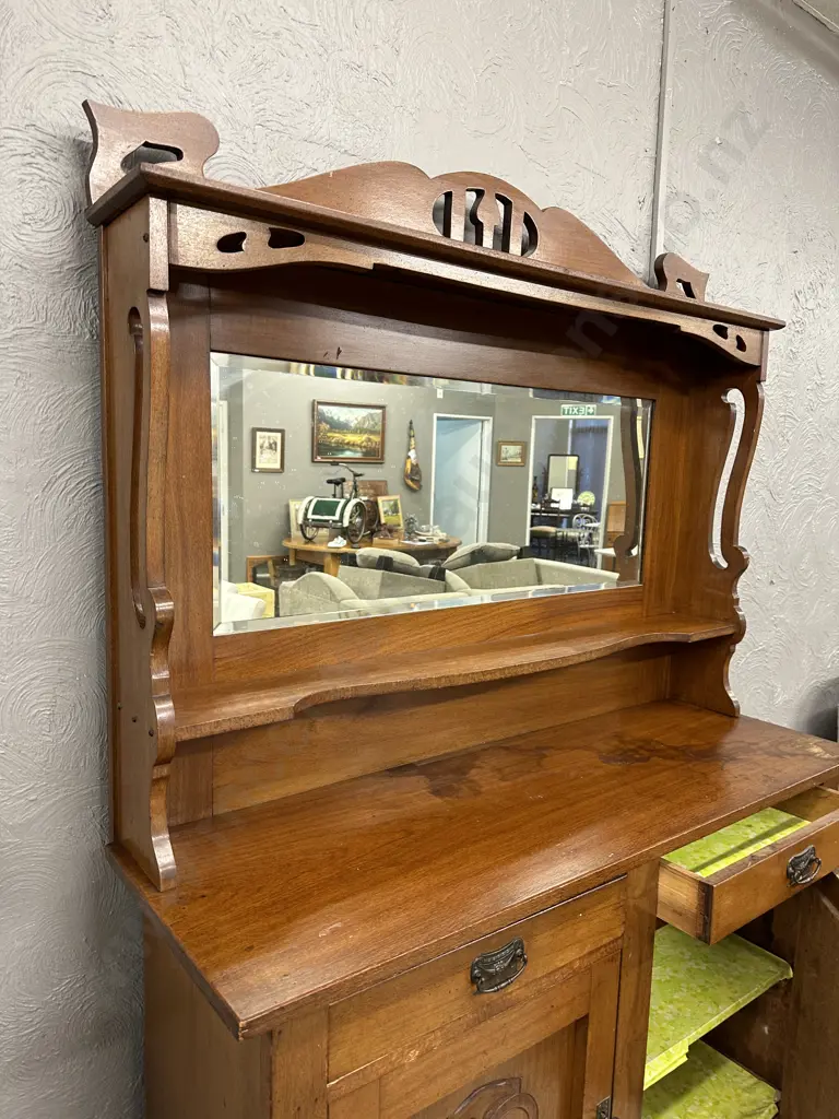 1920s Arts & Crafts Australian Maple Sideboard, Bevelled Mirror Upper Section, Original Handles & Key, H200 W138 D47cm Image 1++