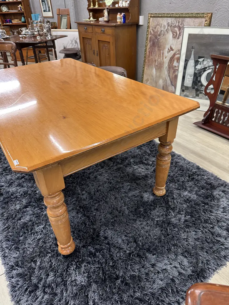 Antique Victorian Kauri Farmhouse Dining Table, Turned Legs, Varnish Finish, H72 W165 D110cm Image 1++