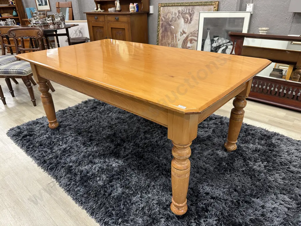 Antique Victorian Kauri Farmhouse Dining Table, Turned Legs, Varnish Finish, H72 W165 D110cm Image 1++