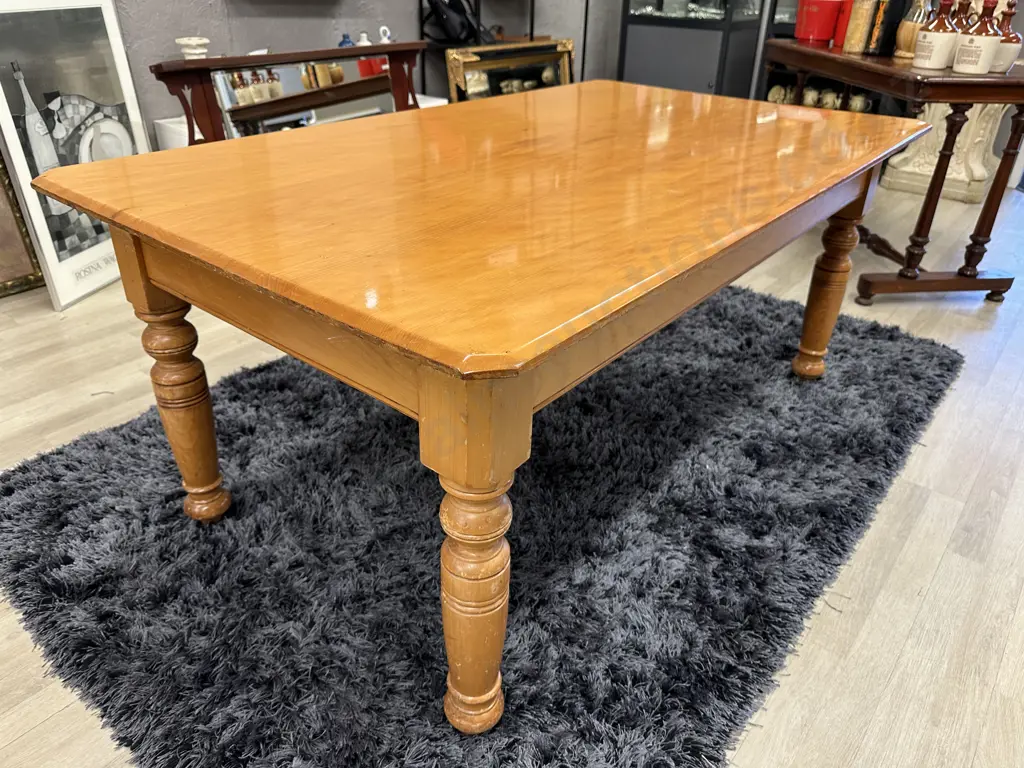 Antique Victorian Kauri Farmhouse Dining Table, Turned Legs, Varnish Finish, H72 W165 D110cm Image 1++