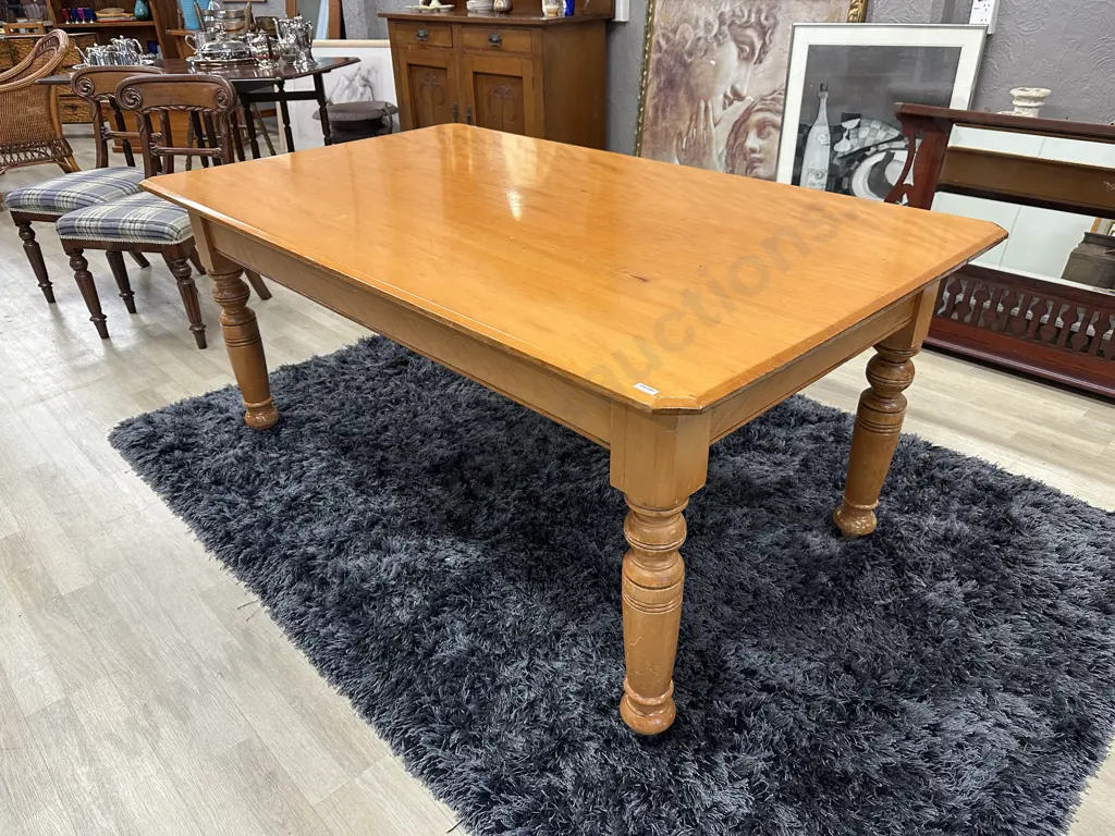 Antique Victorian Kauri Farmhouse Dining Table, Turned Legs, Varnish Finish, H72 W165 D110cm Image 1++