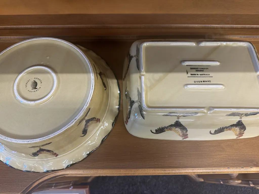 Robert Gordon Studio Australia Ovenware Dishes x 2 Image 1++