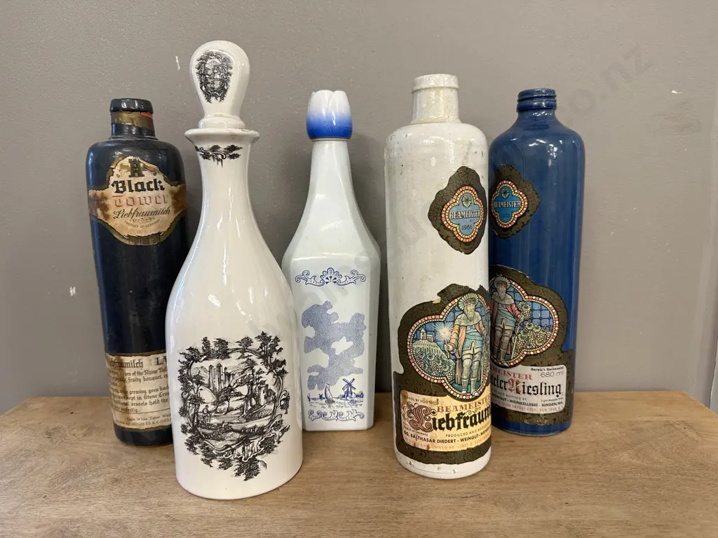Lot of 5 Blue & White Decanters Image 1++