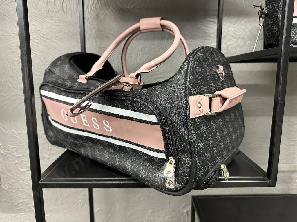 Guess Monique Collection 51cm Wheeled Duffle - SF7894935 Coal / Blush Image 1++