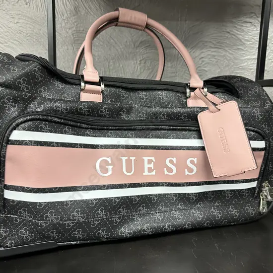 Guess Monique Collection 51cm Wheeled Duffle - SF7894935 Coal / Blush
