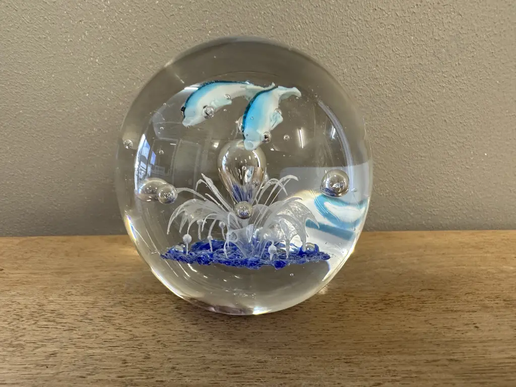 Fish Glass Paper Weight H9cm Image 1++