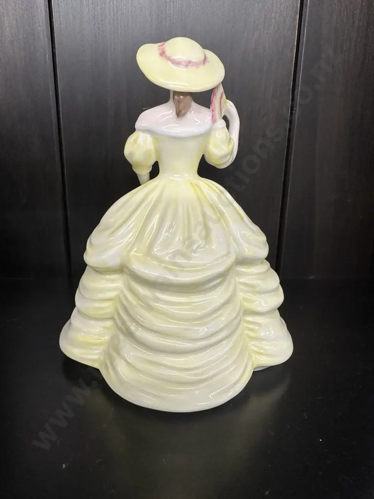 Coalport Small Figurine 'Catriona' H13cm Image 1++