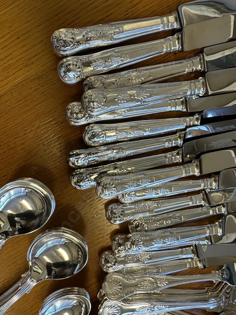 Selection of Sheffield Cutlery Including Knives, Spoons, Forks - 48Pce Image 1++