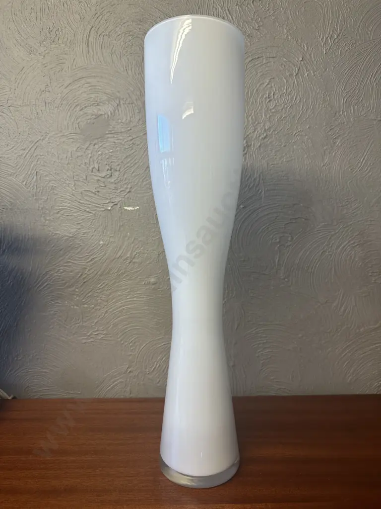 Large Modernist White Art Glass Vase, H60cm Image 1++
