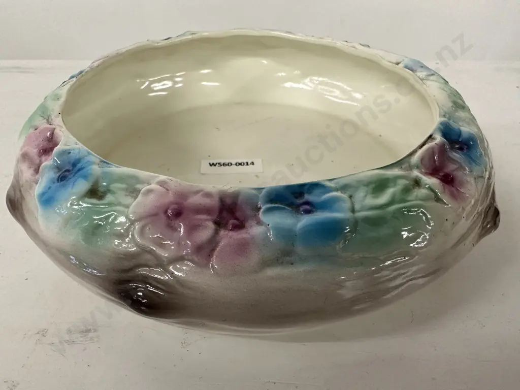Crown Lynn Handpainted Round Vase, Shape 540, Dia20cm Image 1++