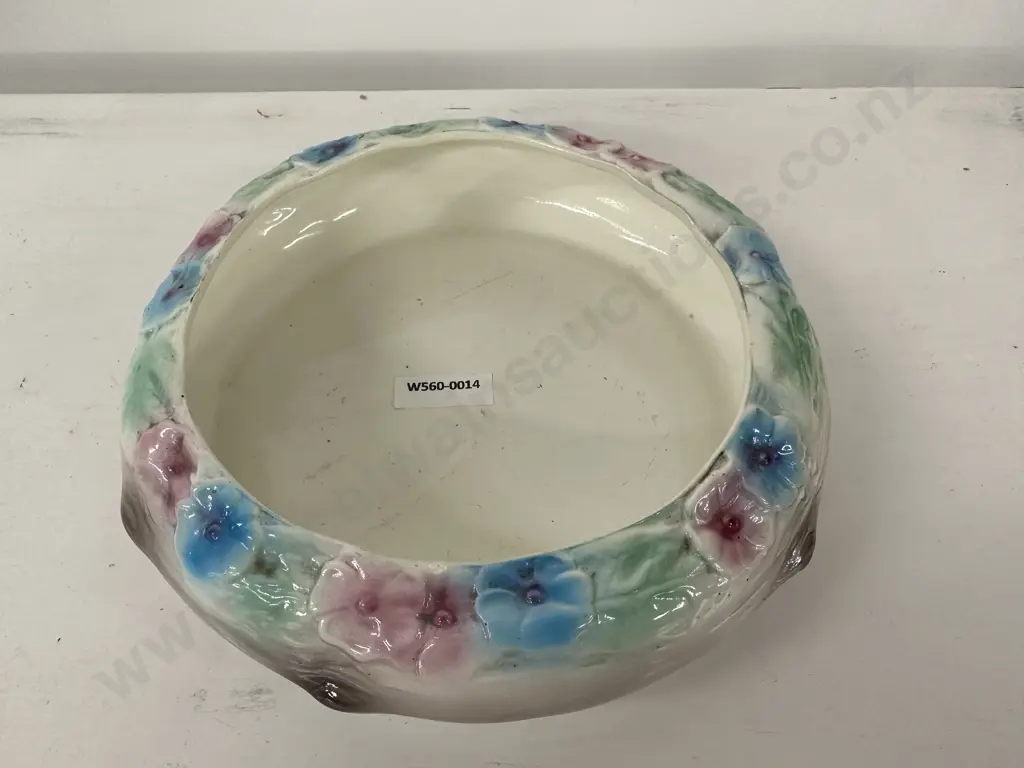Crown Lynn Handpainted Round Vase, Shape 540, Dia20cm Image 1++