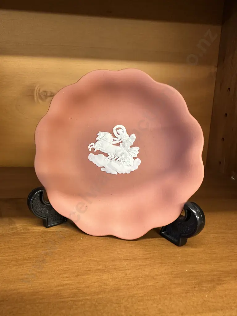 Vintage Wedgwood Terracotta Jasperware Scalloped Edge Pin Dish Image 1++