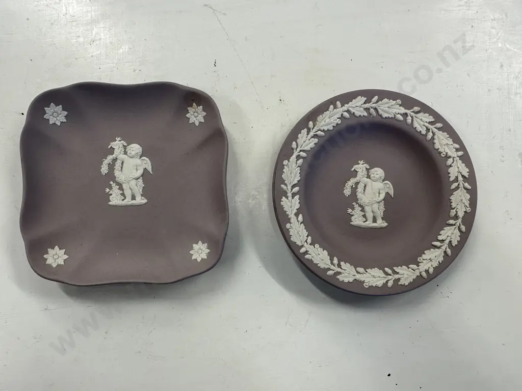 Wedgwood Jasperware Lilac Plate & Dish Cherub Pattern Image 1++