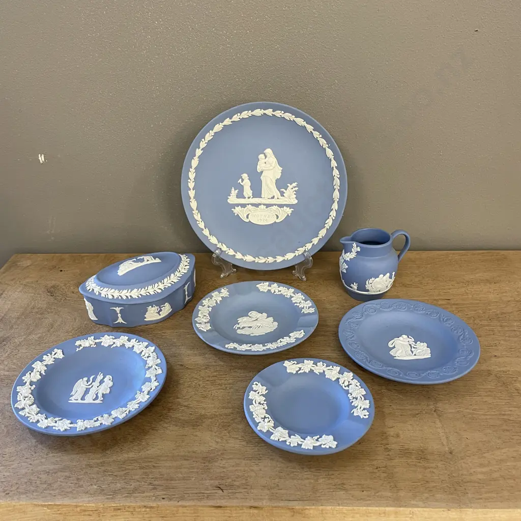 Assorted Wedgwood Blue Jasperware items Image 1++