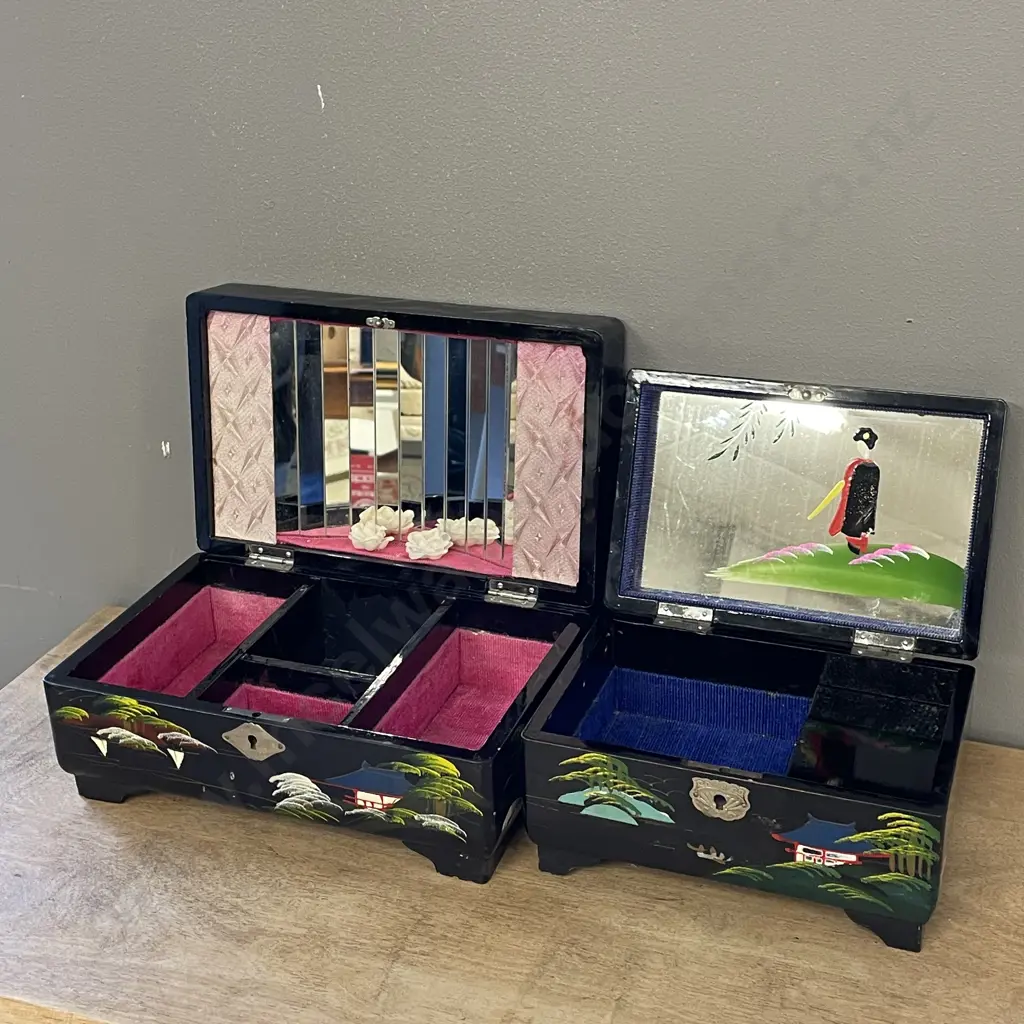 Two Vintage Handpainted Japanese themed Black Lacquered Musical Jewellery Boxes Image 1++