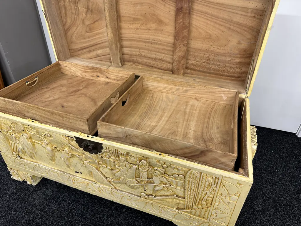 Chinese Profusely Carved Camphorwood Chest On Guardian Lions Feet, Inner Trays, Brass Back Plate & Latch, H48 W94 D45cm Image 1++