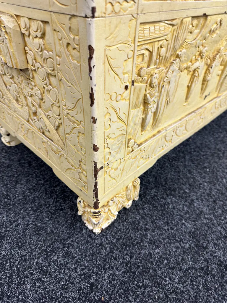 Chinese Profusely Carved Camphorwood Chest On Guardian Lions Feet, Inner Trays, Brass Back Plate & Latch, H48 W94 D45cm Image 1++