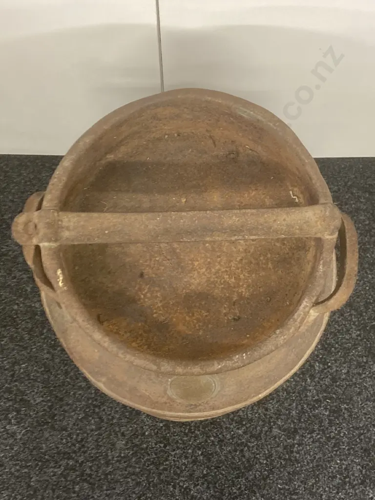 Vintage Steel Cream Can With Lid Manufactured by A.Harvey & Sons, Auckland, H55cm Image 1++