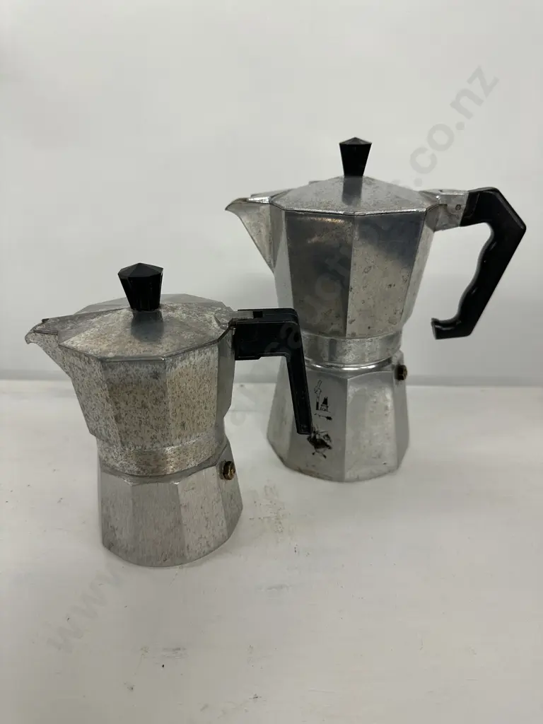 Vintage Italian Bialetti Moka Express 1 Cup Stovetop Espresso Coffee Maker & Valia Espresso Stovetop Coffee Maker Image 1++