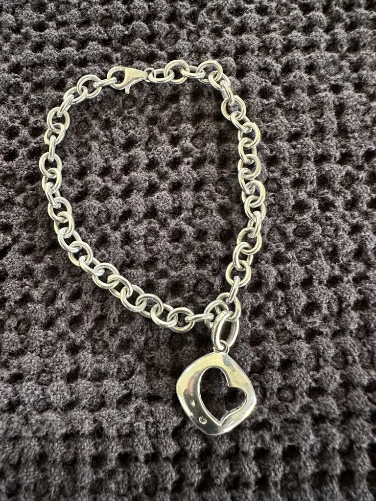 925 Bracelet With Heart Shape Charm Image 1++