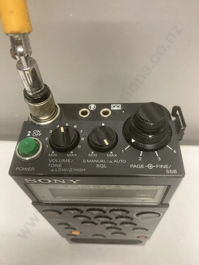 Sony ICF-PRO80 PLL Synthesised Radio Receiver, 40-Memory Image 1++