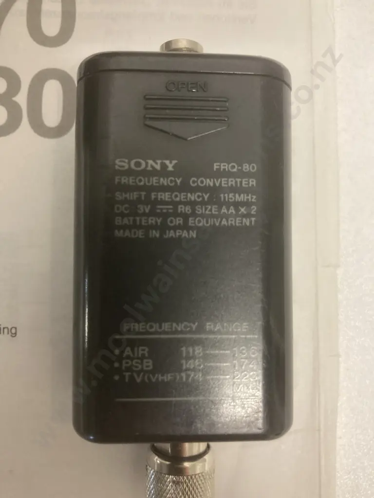 Sony ICF-PRO80 PLL Synthesised Radio Receiver, 40-Memory, With Manual & FRQ-80 Frequency Converter Image 1++