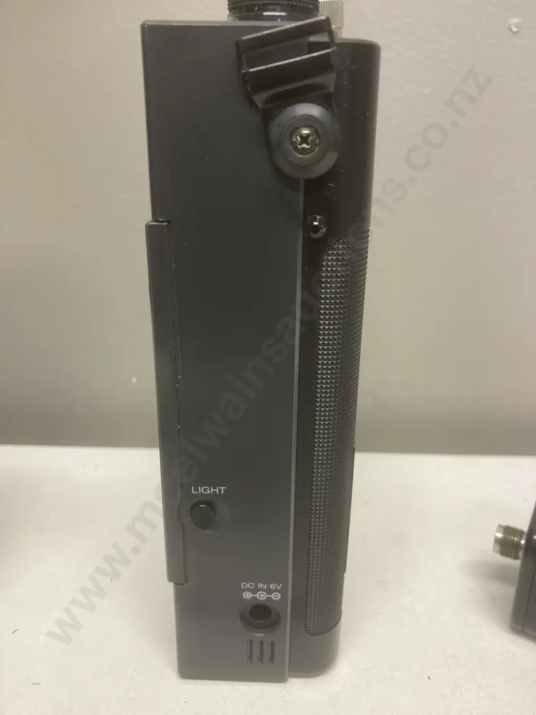 Sony ICF-PRO80 PLL Synthesised Radio Receiver, 40-Memory, With Manual & FRQ-80 Frequency Converter Image 1++
