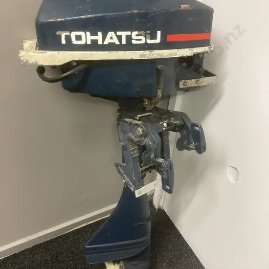 Tohatsu 5 Outboard Motor - Decoration Only