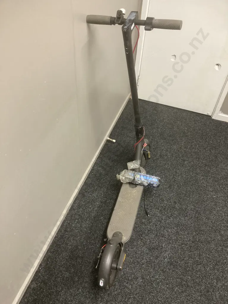 Mi Electric Scooter M365 (As Found Condition) Image 1++