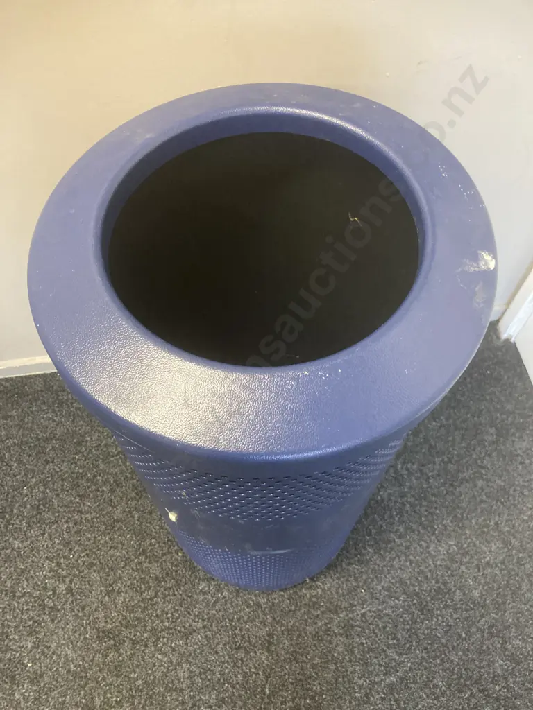 Outdoor Bin - Blue Perforated Steel Mesh With a Plastic Inner Bin & Ring Top, 87 x 41cm Image 1++