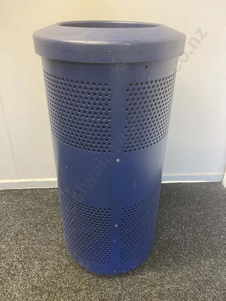 Outdoor Bin - Blue Perforated Steel Mesh With a Plastic Inner Bin & Ring Top, 87 x 41cm Image 1++